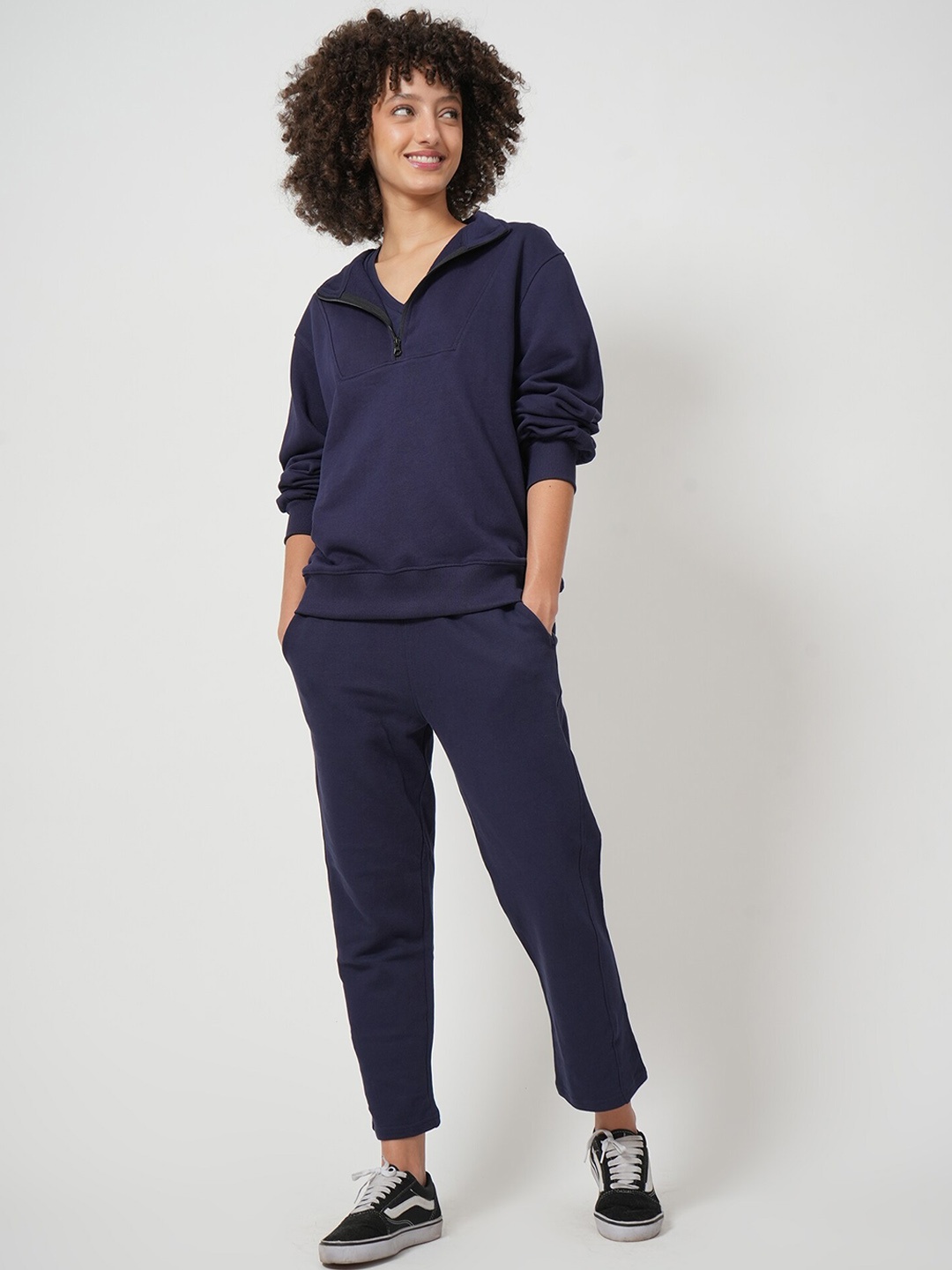 

Saltpetre Oragnic Cotton Mock Collar Sweatshirt With Track Pants, Navy blue