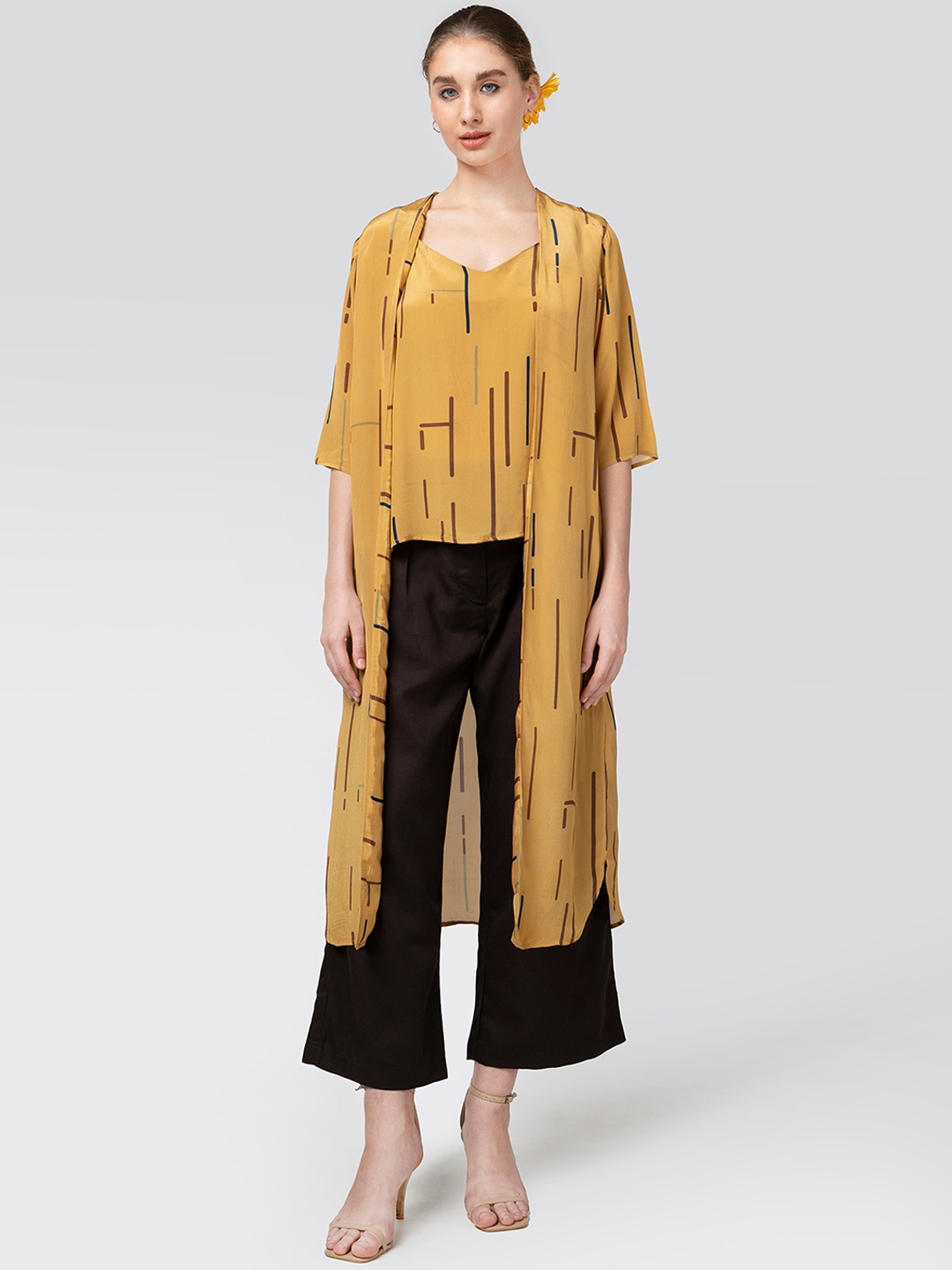 

Saltpetre Geometric Printed Shoulder Straps Top With Trousers & Shrug, Mustard