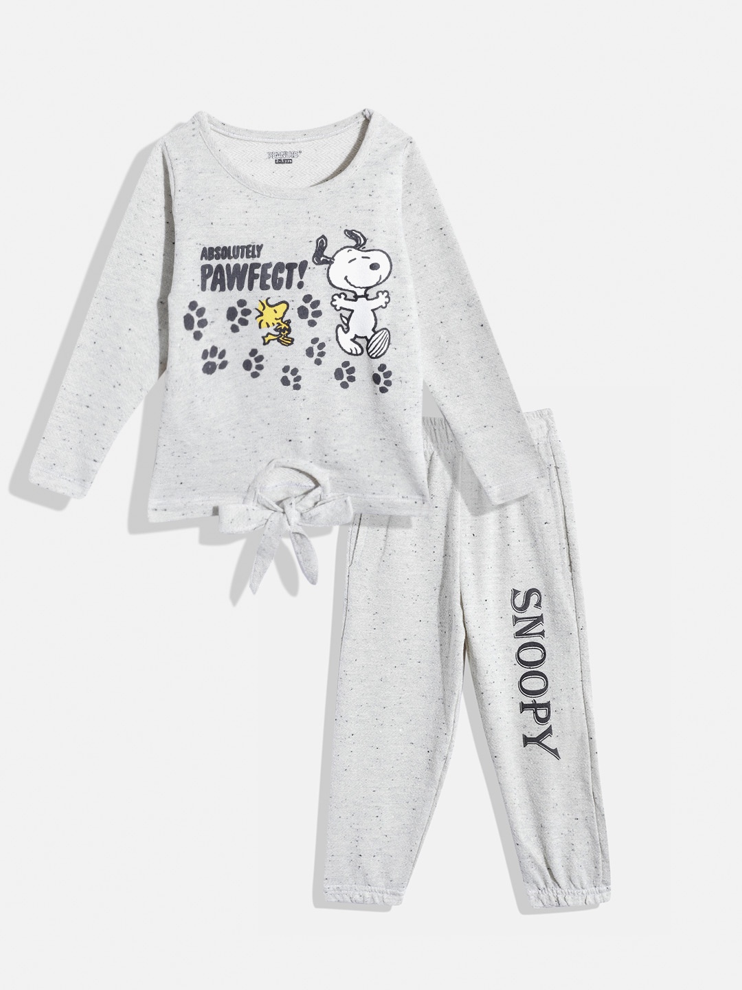 

Eteenz Girls Snoopy Printed Cotton Top with Trousers, Grey
