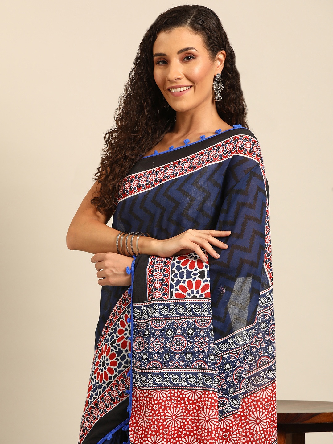 

Isadora Life Ethnic Motifs Printed Ready to Wear Block Print Saree, Blue