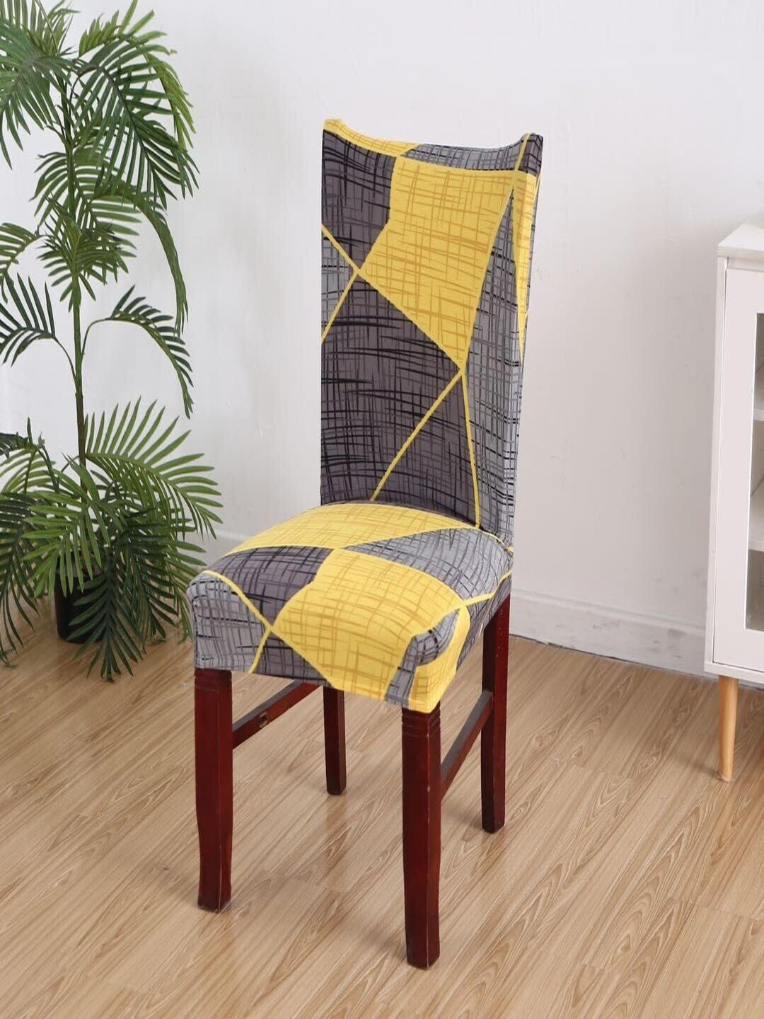 

CASA-NEST Grey & Yellow Printed Chair Covers