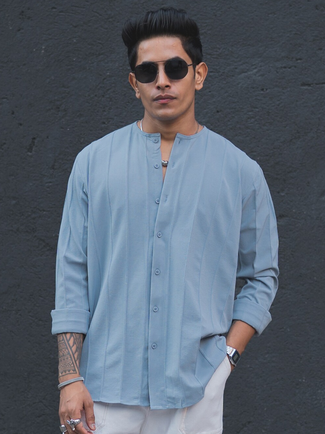 

Powerlook Grey Structured Mandarin Collar Opaque Striped Casual Shirt
