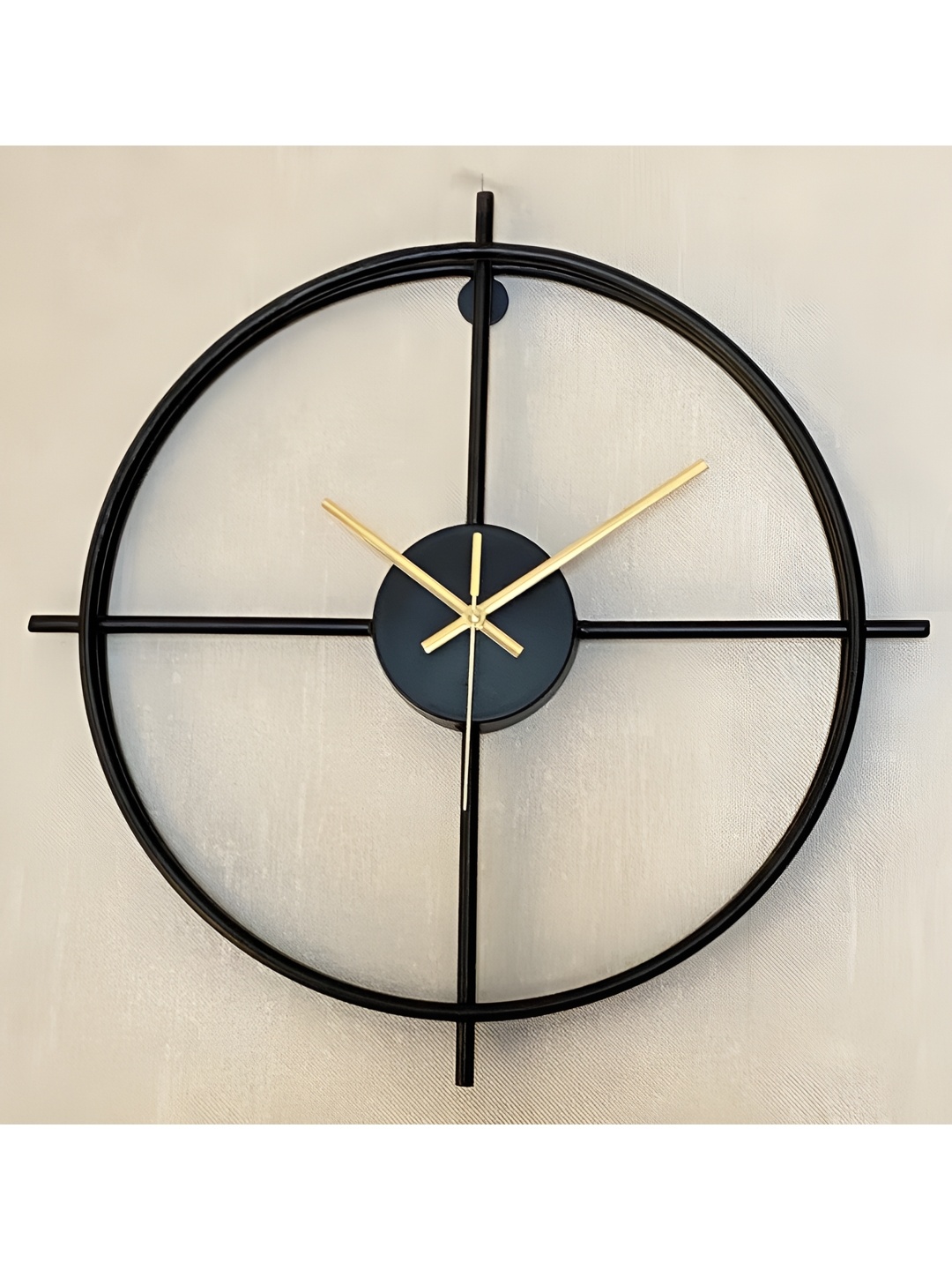 

CK HOMEZ Black & Gold Toned Textured Round Contemporary Metal Wall Clock