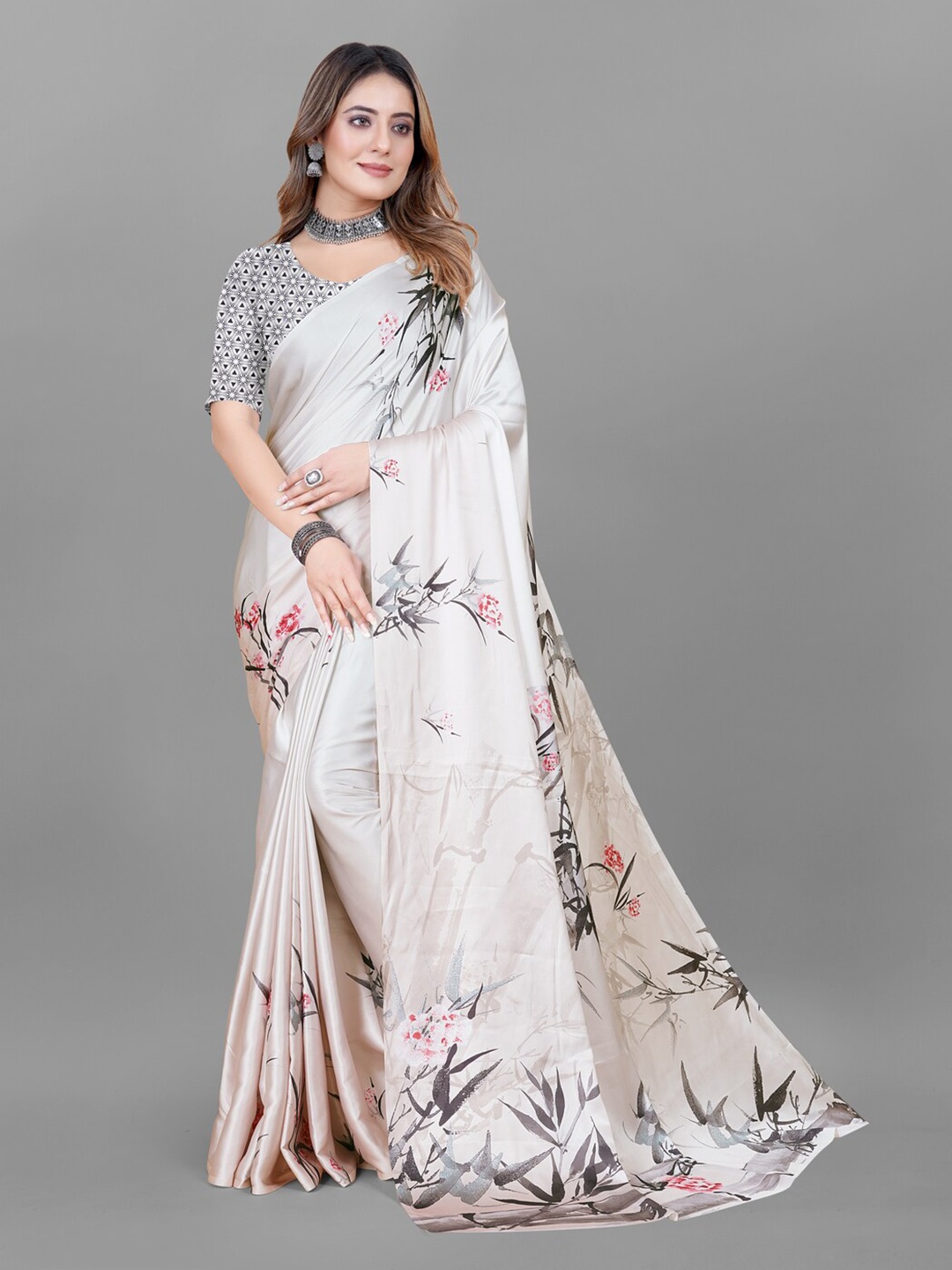 

Inithi Floral Printed Satin Saree, White