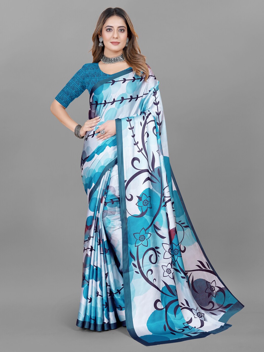 

Inithi Floral Printed Satin Saree, White