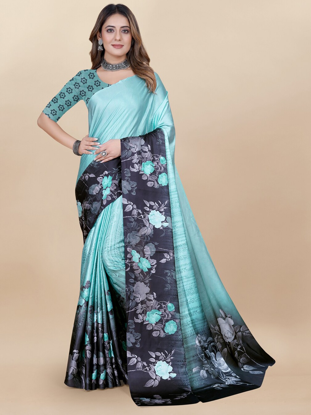 

Inithi Floral Printed Satin Saree, Teal