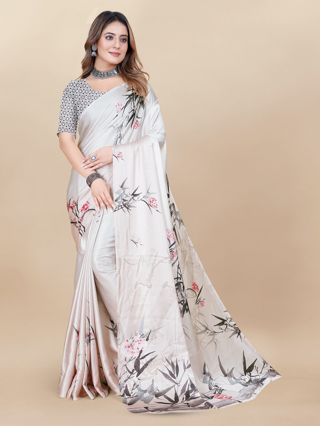 

Inithi Floral Printed Satin Saree, White