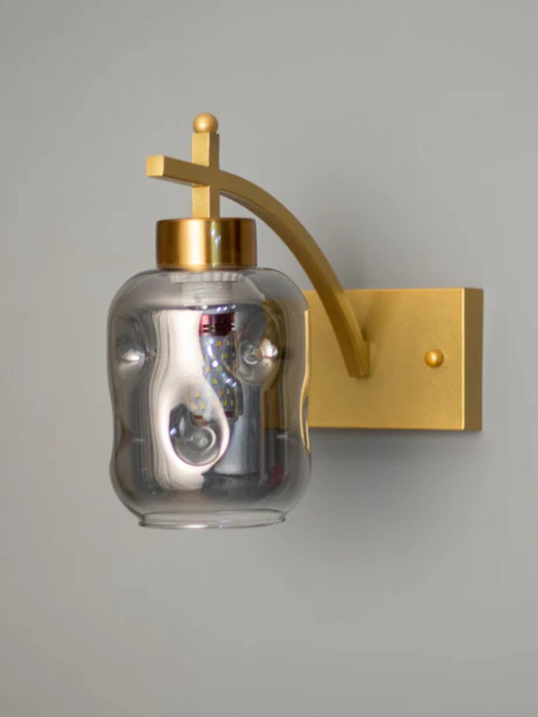

THEDECORKART Silver Toned & Gold Toned Textured Cylindercal Shaped Metal Wall Lamp
