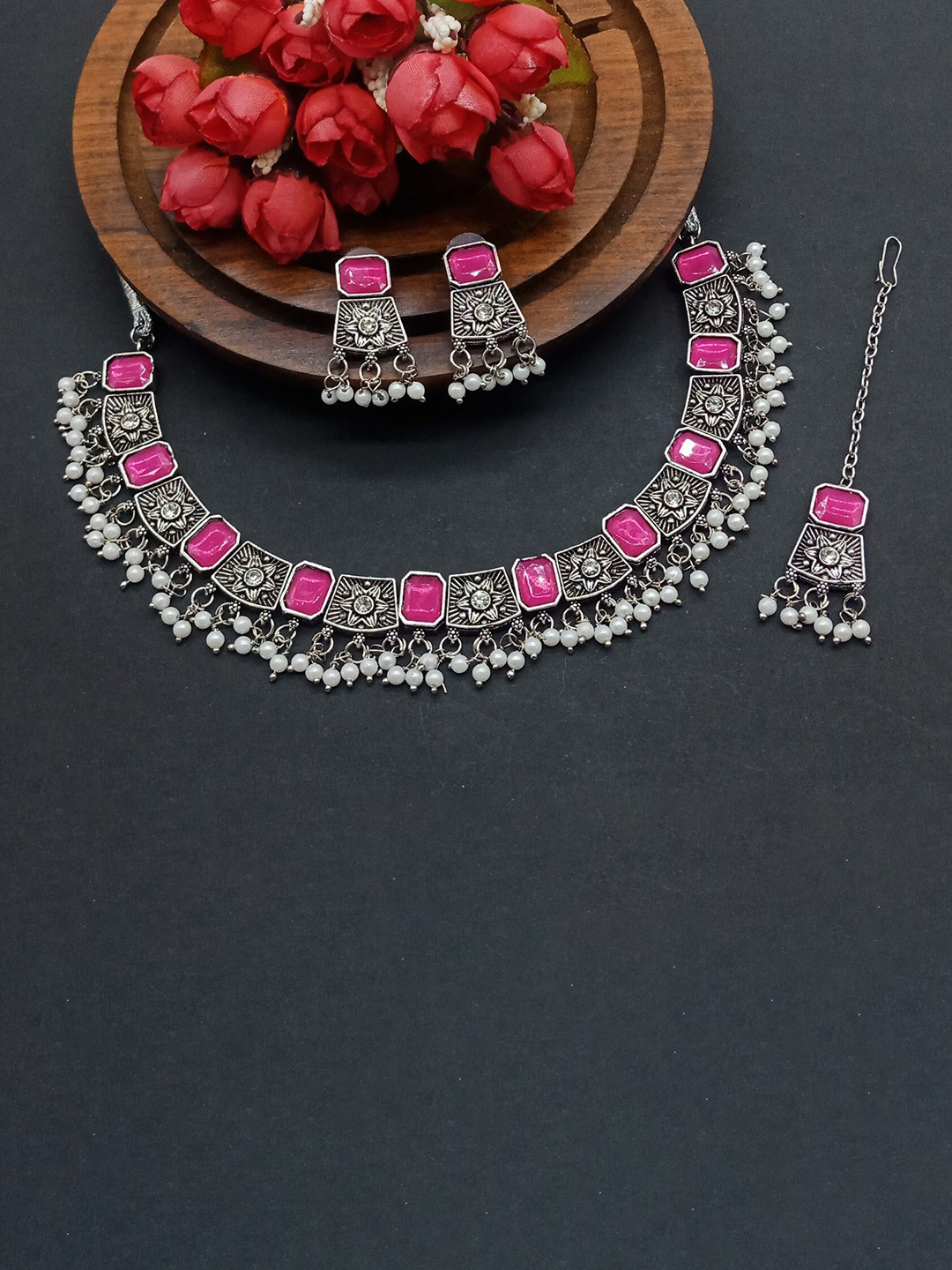 

AASHISH IMITATION Rhodium-Plated Kundan-Studded & Beaded Oxidised Jewellery Set, Silver