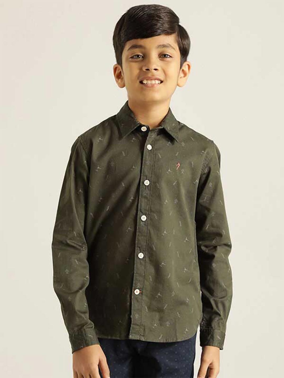

Indian Terrain Boys Spread Collar Long Sleeves Casual Shirt, Green