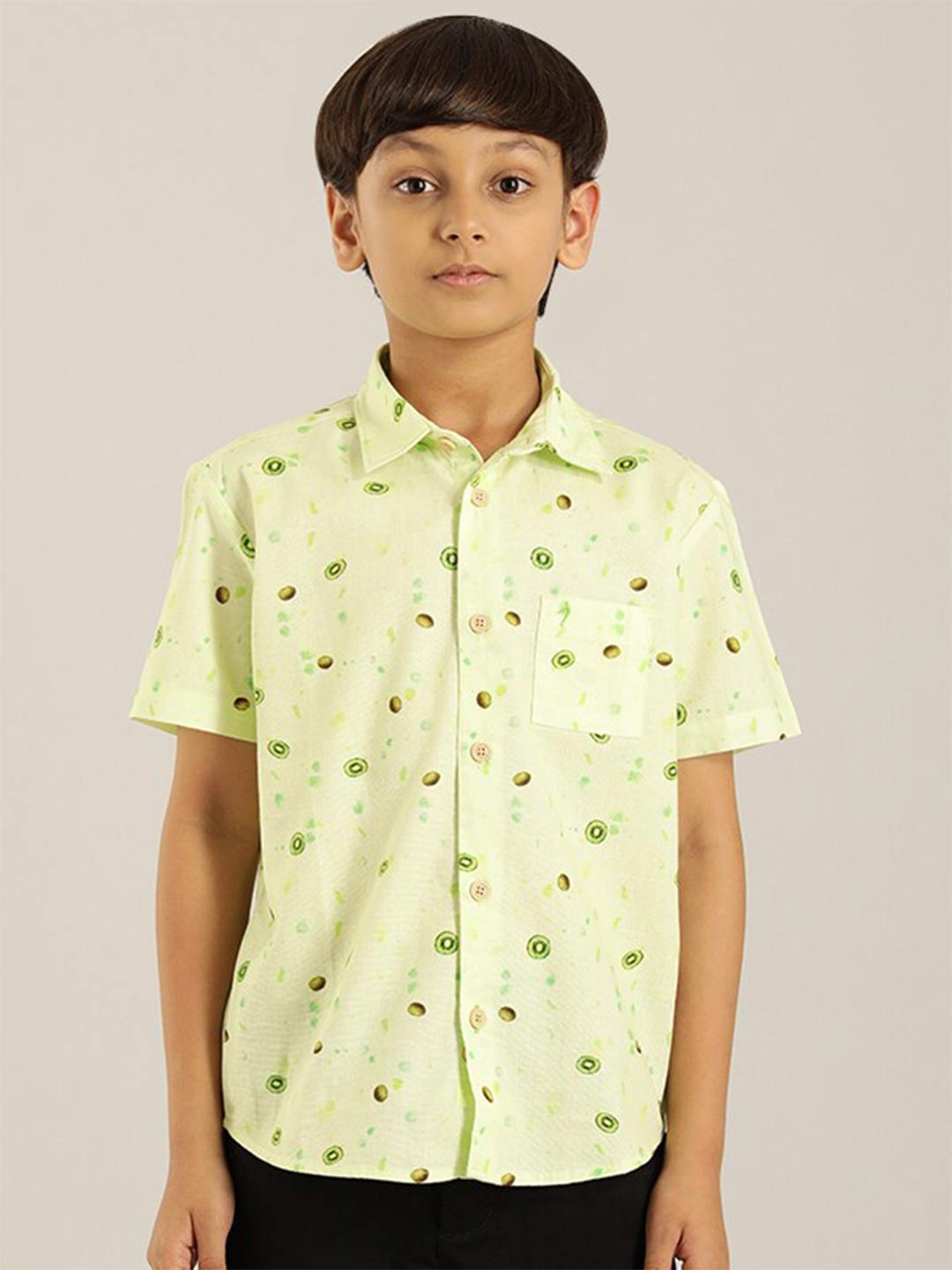 

Indian Terrain Boys Spread Collar Short Sleeves Casual Shirt, Green