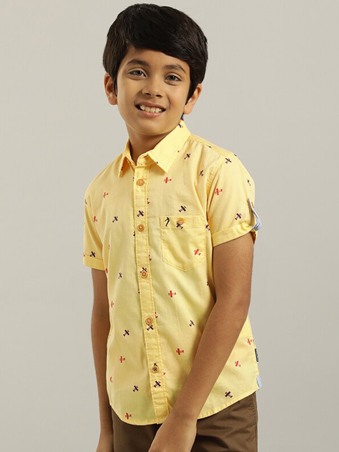 

Indian Terrain Boys Conversational Printed Spread Collar Cotton Casual Shirt, Yellow