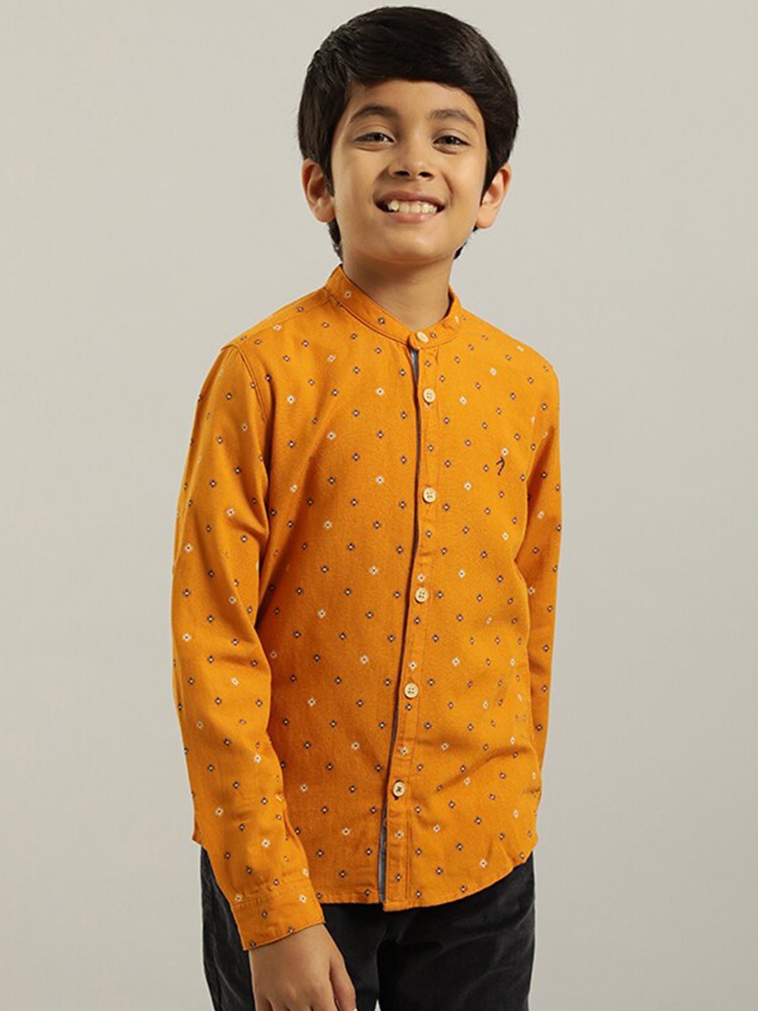 

Indian Terrain Boys Geometric Printed Casual Shirt, Orange