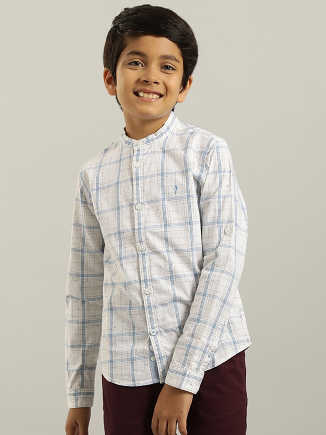 

Indian Terrain Boys Checked Mandarin Collar Cotton Casual Shirt, White