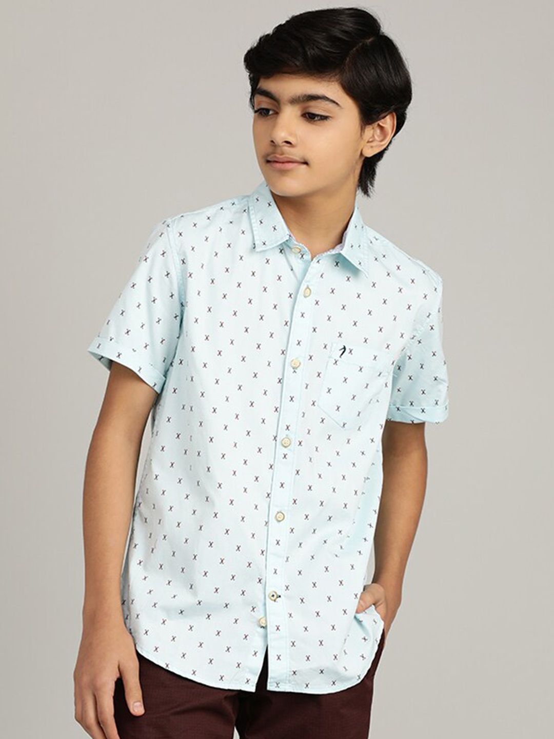 

Indian Terrain Boys Geometric Printed Cotton Casual Shirt, Blue