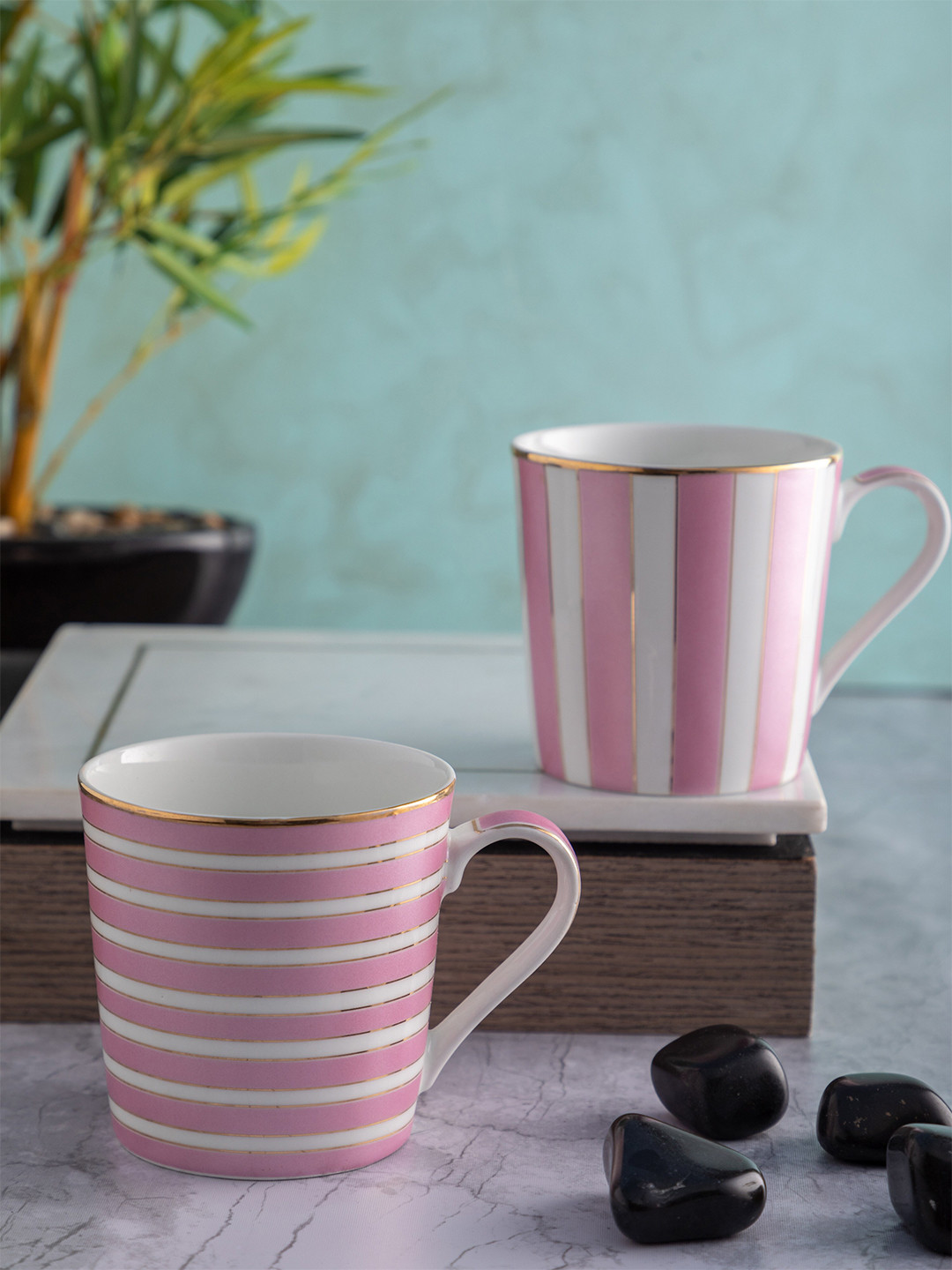 

SONAKI White & Purple 2 Pieces Floral Printed Bone China Glossy Mugs