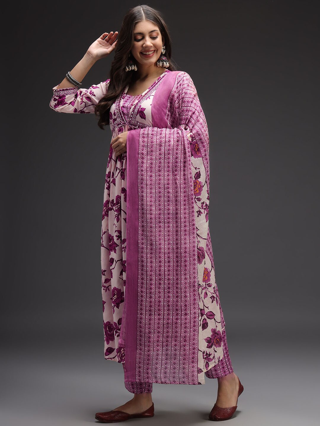 

HEEPOSH Floral Printed Empire Mirror Work Anarkali Kurta with Trousers & Dupatta, Magenta