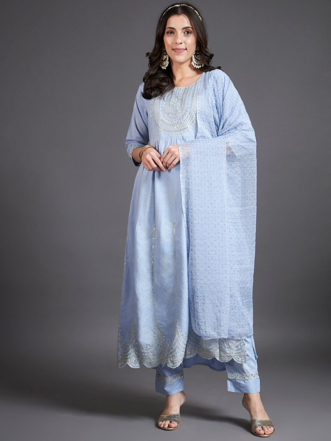 

HEEPOSH Ethnic Motifs Embroidered Regular Pleated Kurta with Trousers & With Dupatta, Blue