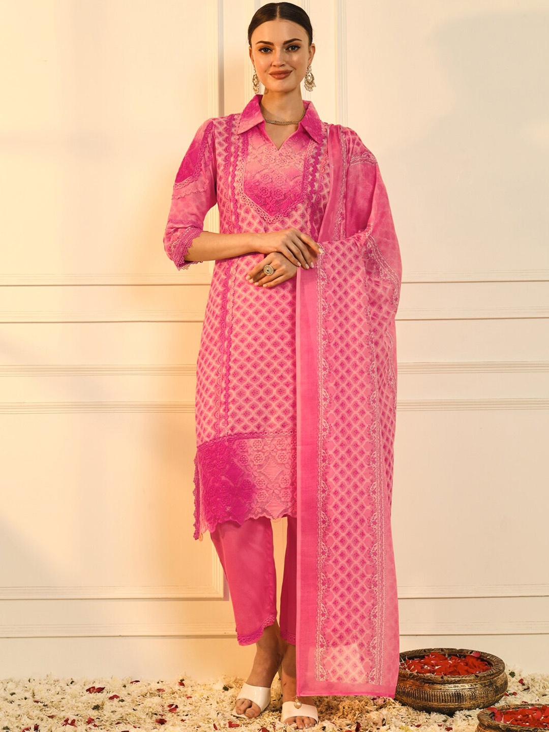 

HEEPOSH Floral Embroidered Panelled Patchwork Kurta with Palazzos & With Dupatta, Pink