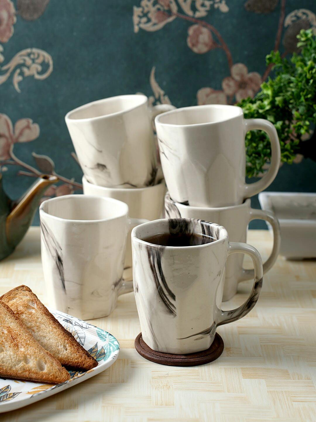 

CDI White & Black 6 Pieces Textured Dishwasher Safe Ceramic Glossy Mugs 250 ML Each