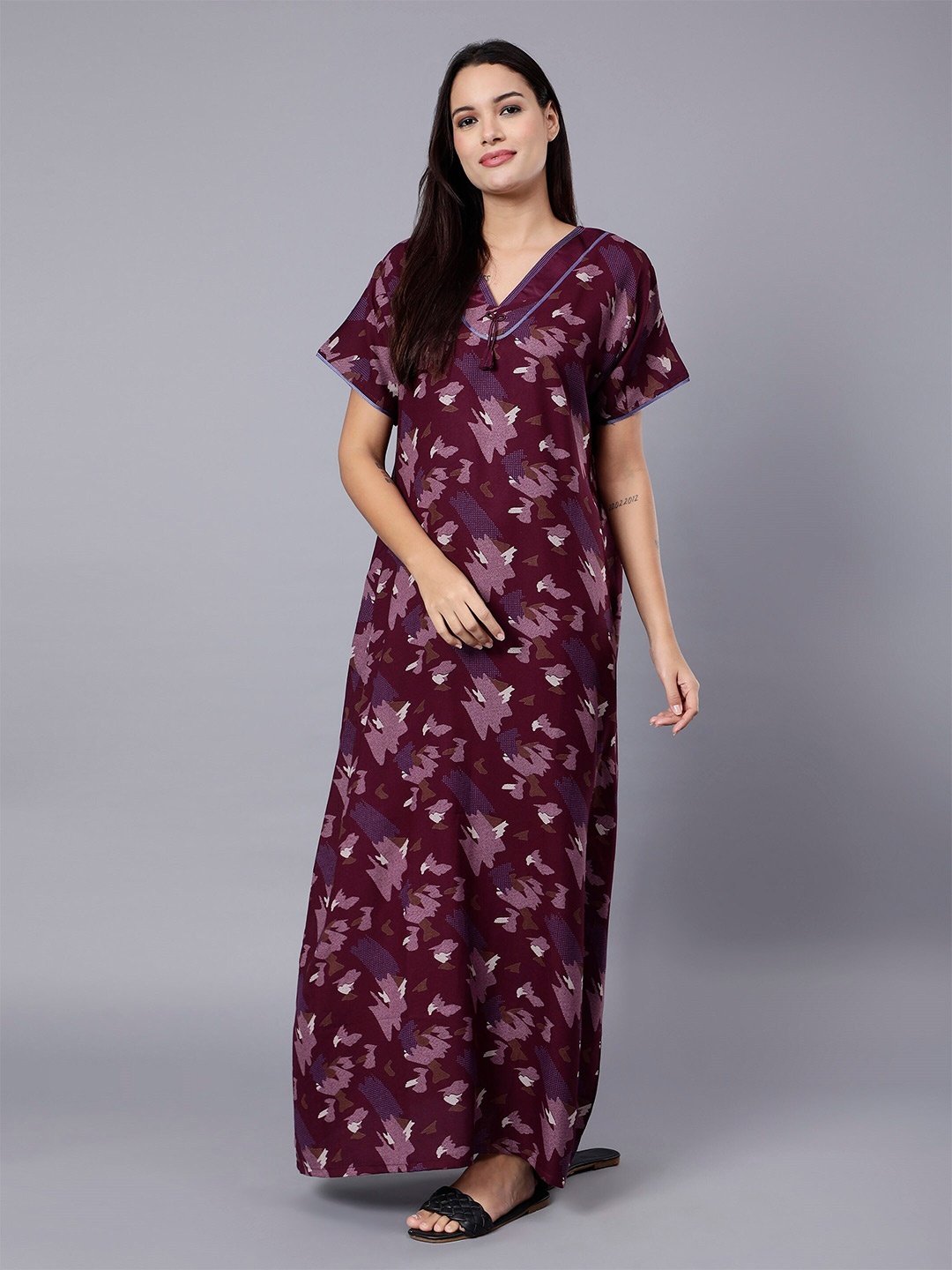 

NIGHTSPREE Abstract Printed V-Neck Maxi Nightdress, Maroon