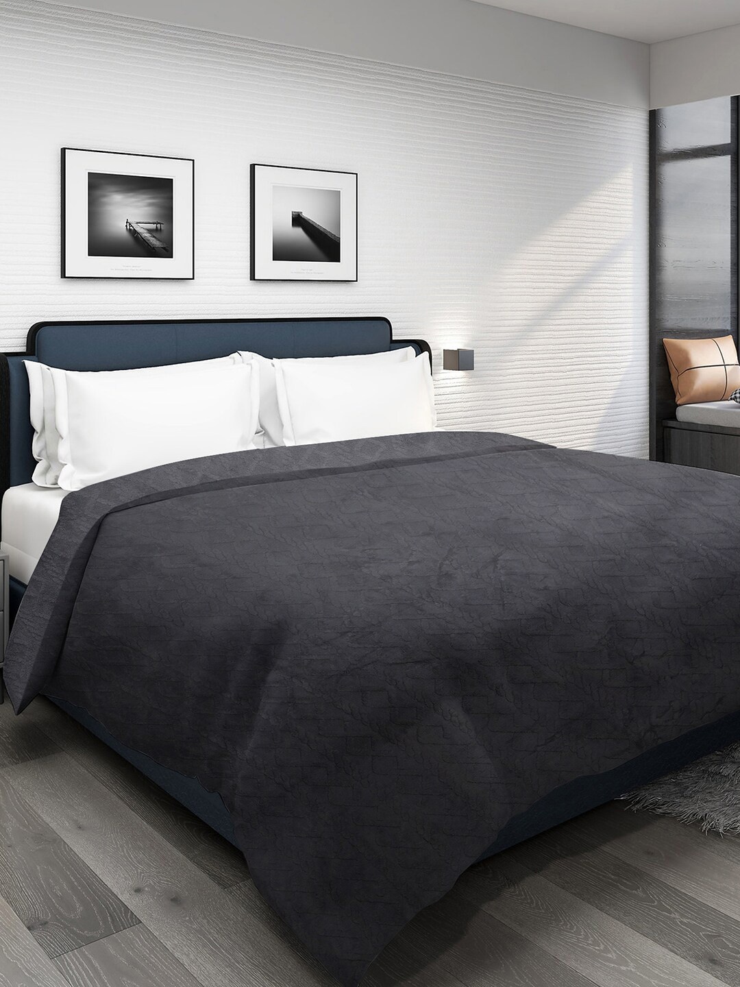 

Dhrohar Grey Geometric Mild Winter 300 GSM Double Bed Blanket