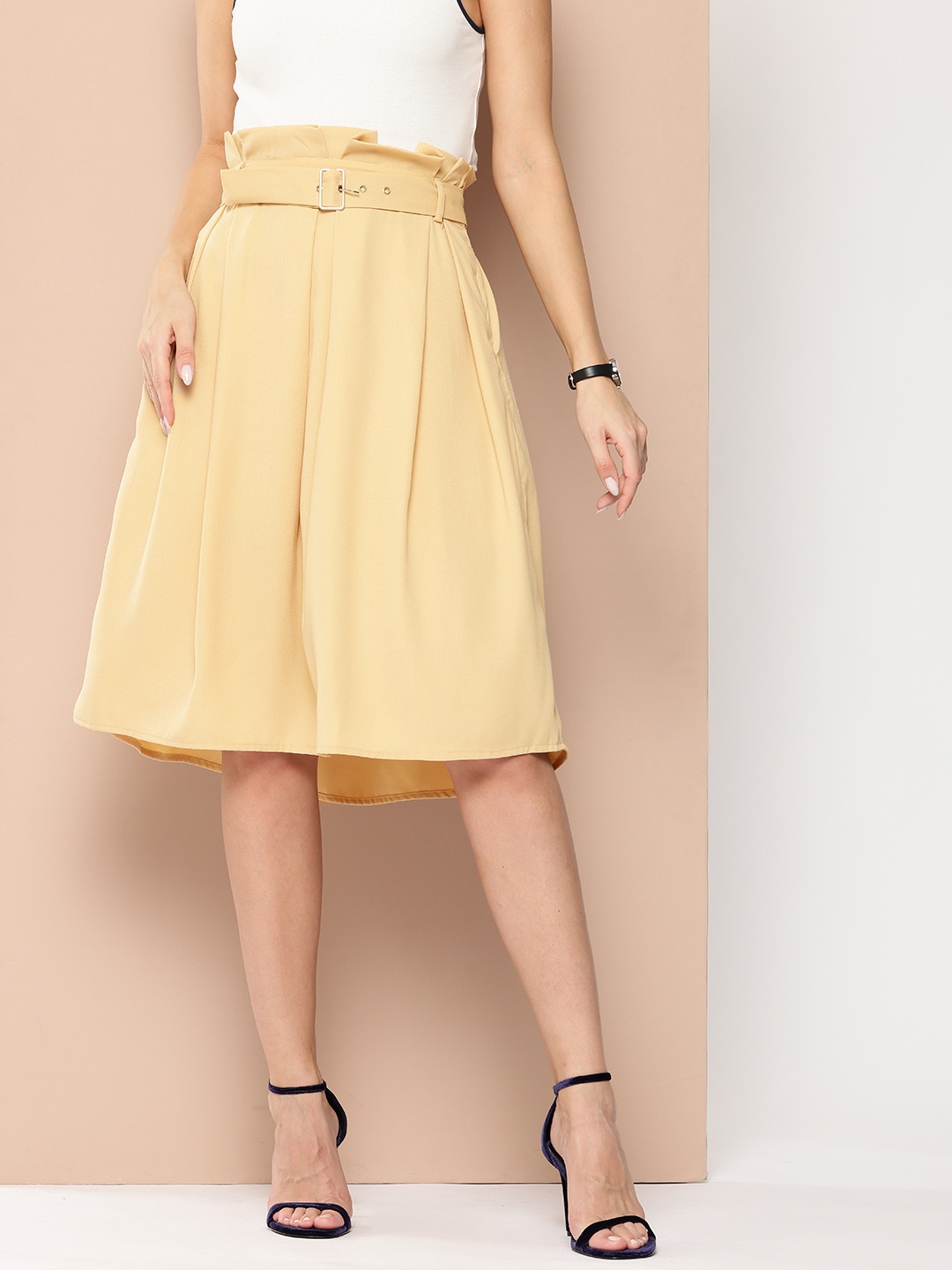 

Chemistry Pleated A-Line Skirt with Belt, Yellow