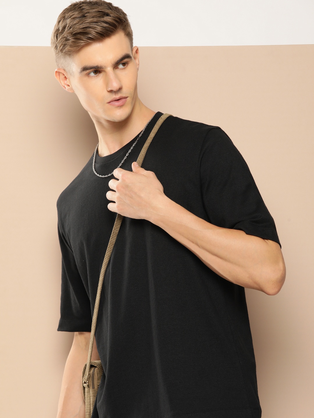 

encore by INVICTUS Round Neck Short Sleeves T-shirt, Black