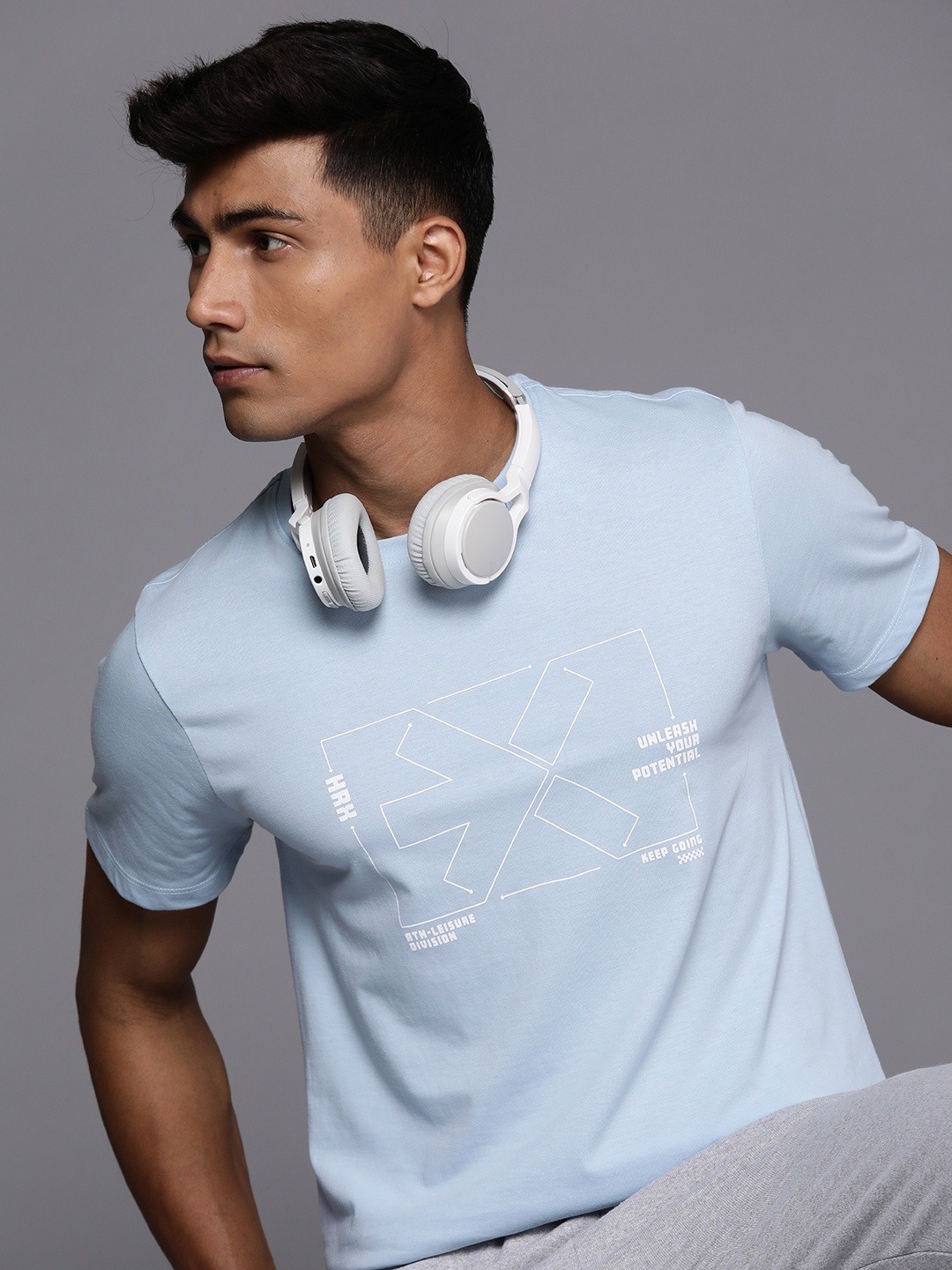 

HRX by Hrithik Roshan Men Typography Printed Lifestyle T-shirt, Blue