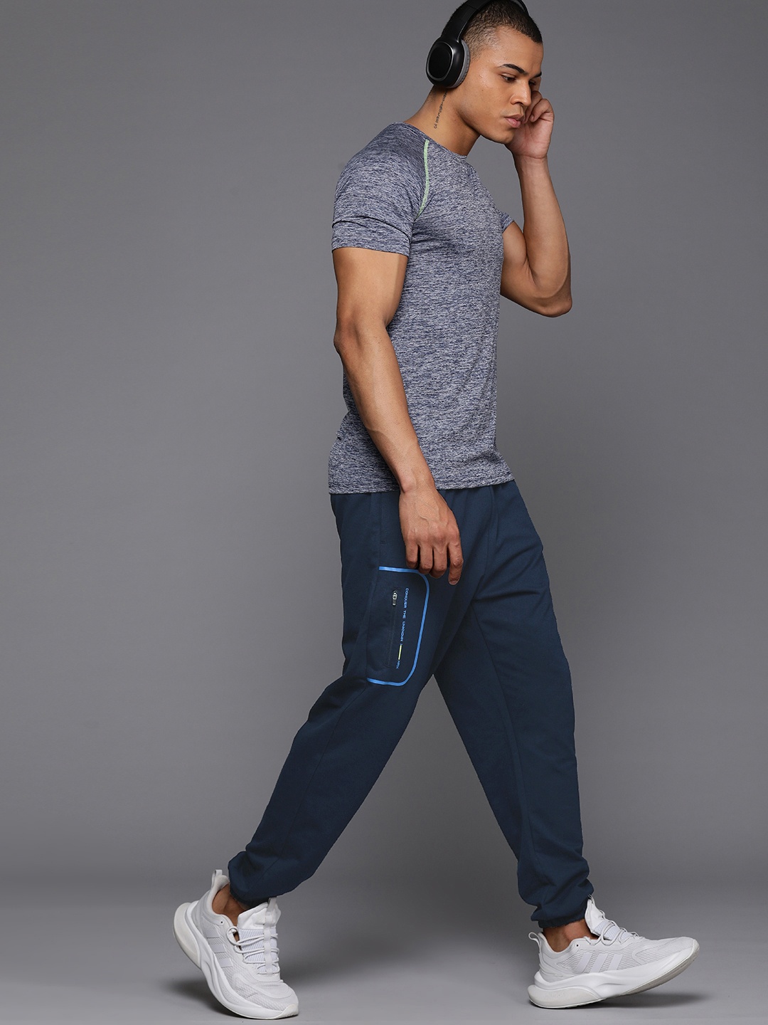 

HRX by Hrithik Roshan Men Regular Fit Casual Joggers, Navy blue