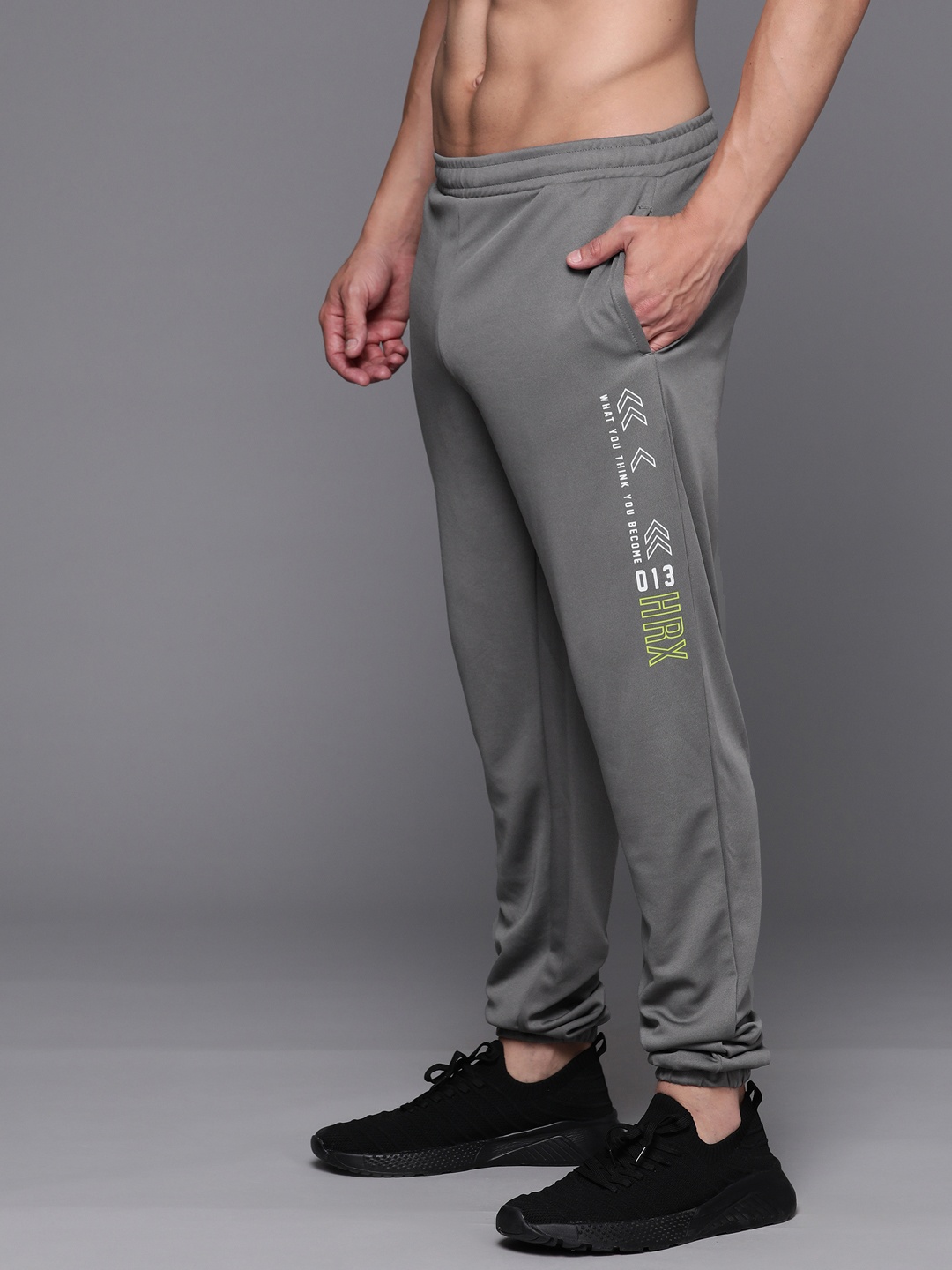 

HRX by Hrithik Roshan Men Rapid Dry Training Joggers, Grey