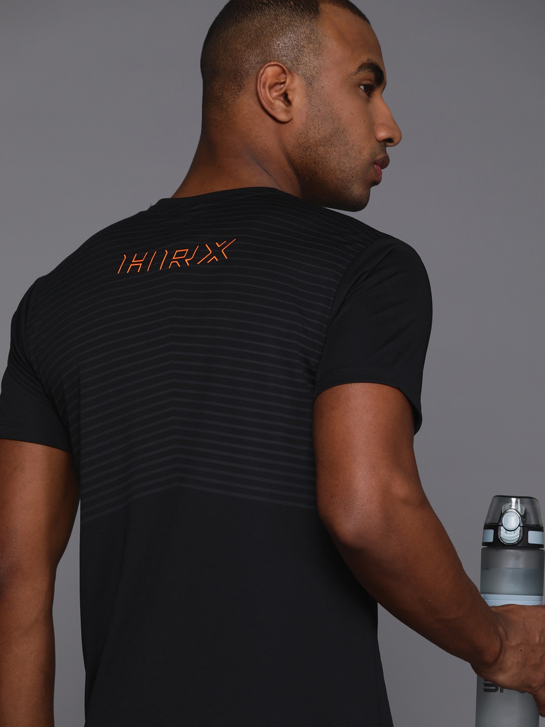 

HRX by Hrithik Roshan Regular Fit Training T-shirt, Black