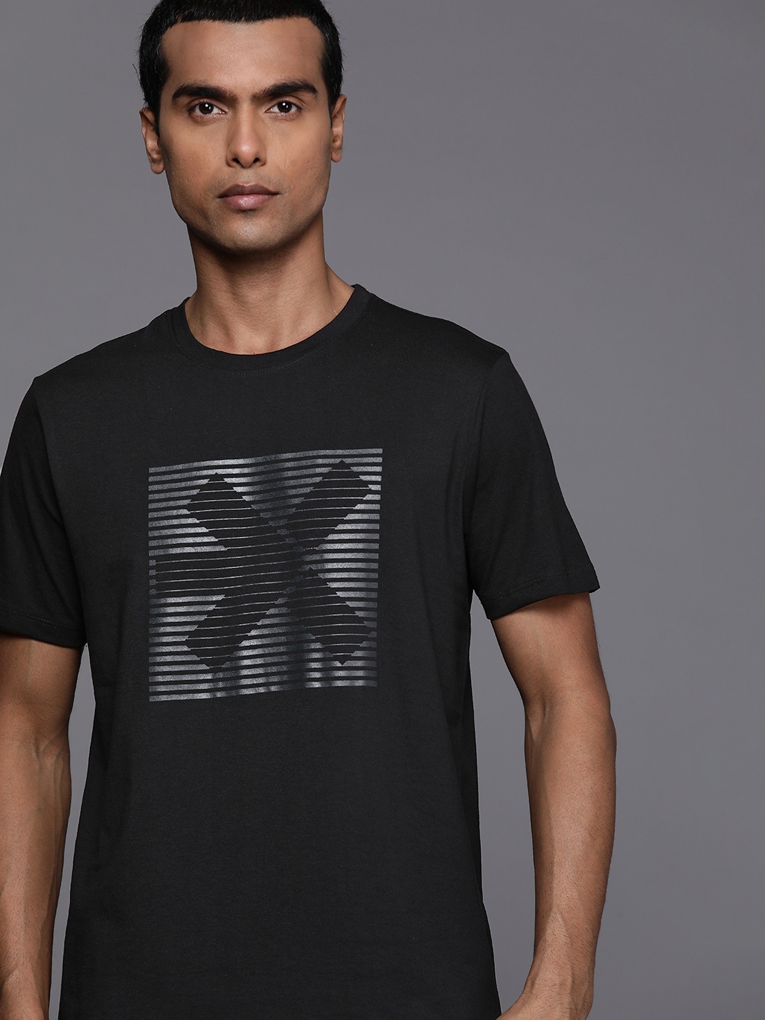 

HRX by Hrithik Roshan Men Brand Logo Printed Training T-shirt, Black