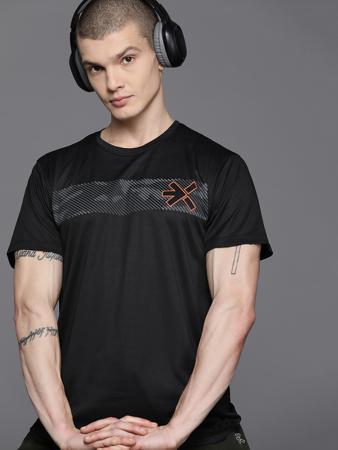 

HRX by Hrithik Roshan Printed Training T-shirt, Black