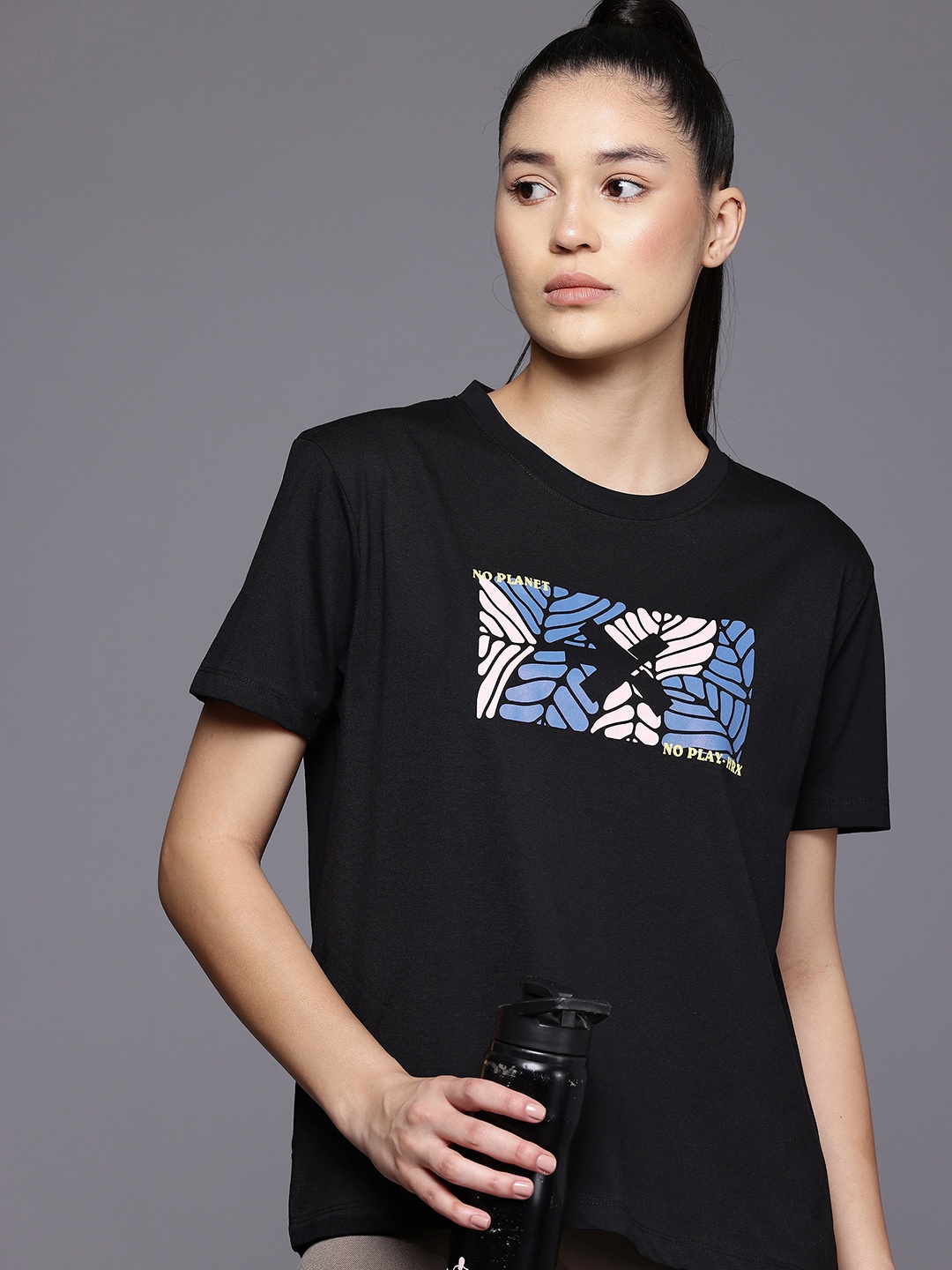 

HRX by Hrithik Roshan Regular Fit Lifestyle T-shirt, Black