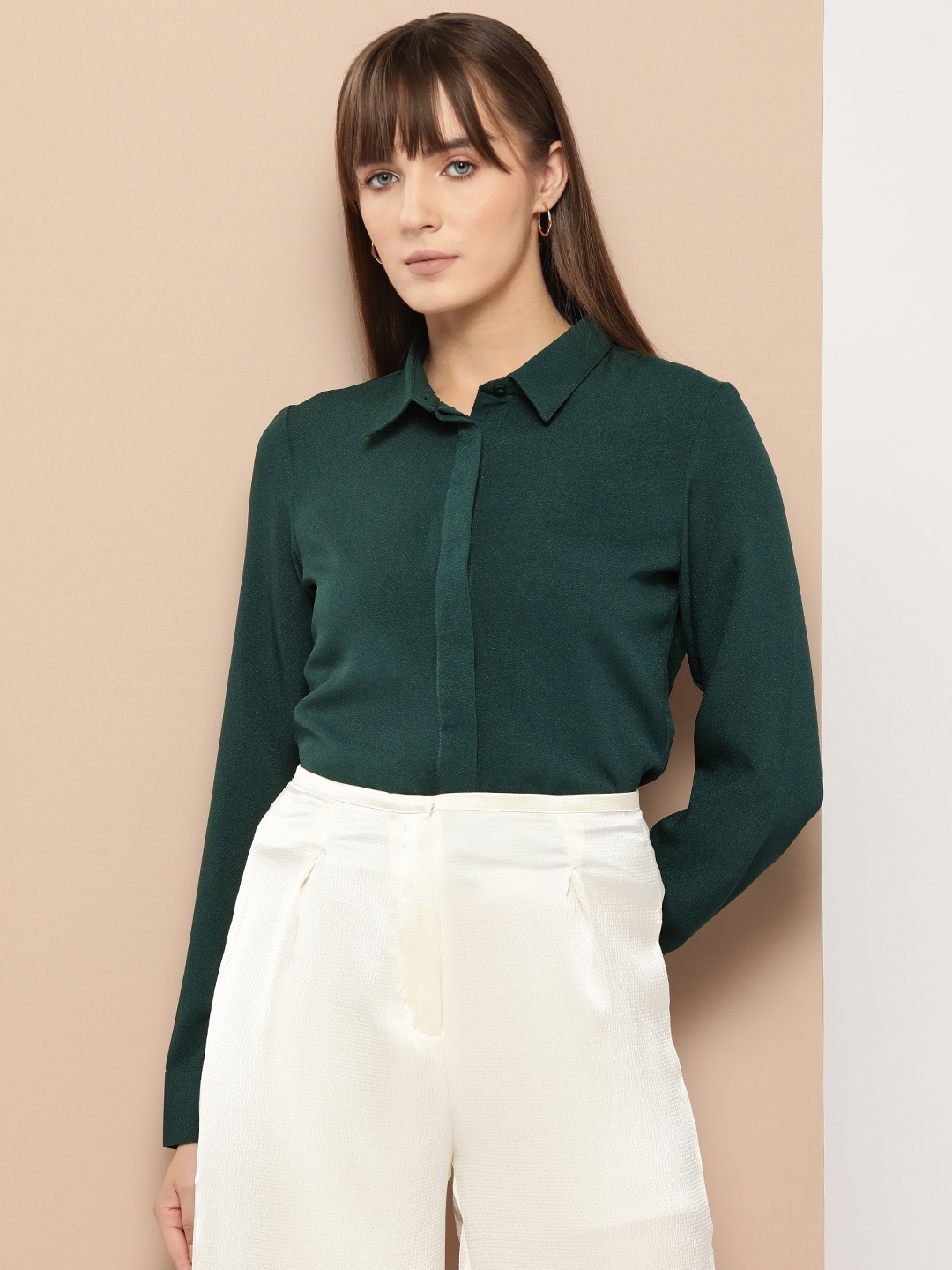 

her by invictus Spread Collar Casual Shirt, Green