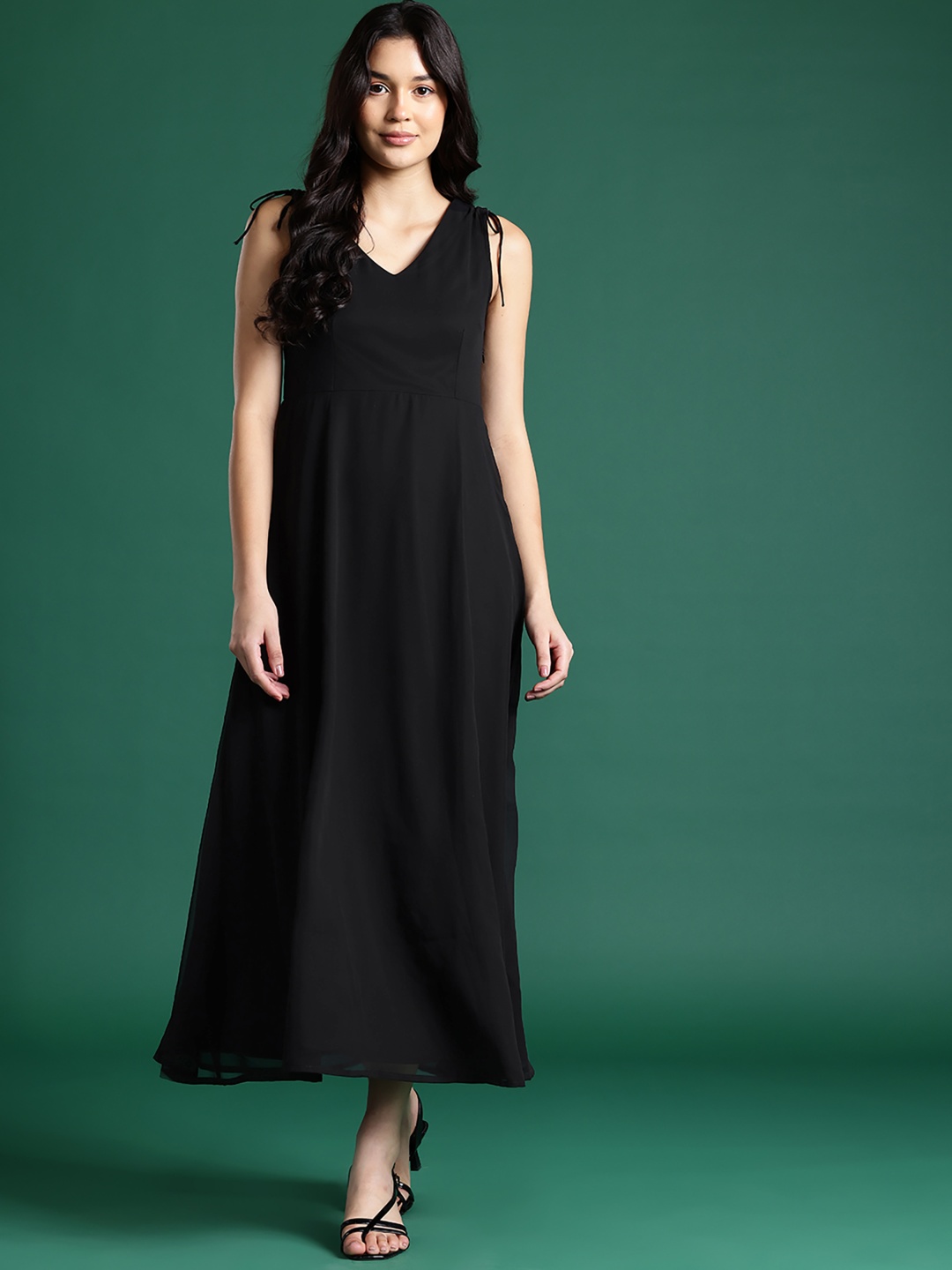 

DressBerry Tie-Up Sleeves Maxi Dress, Black