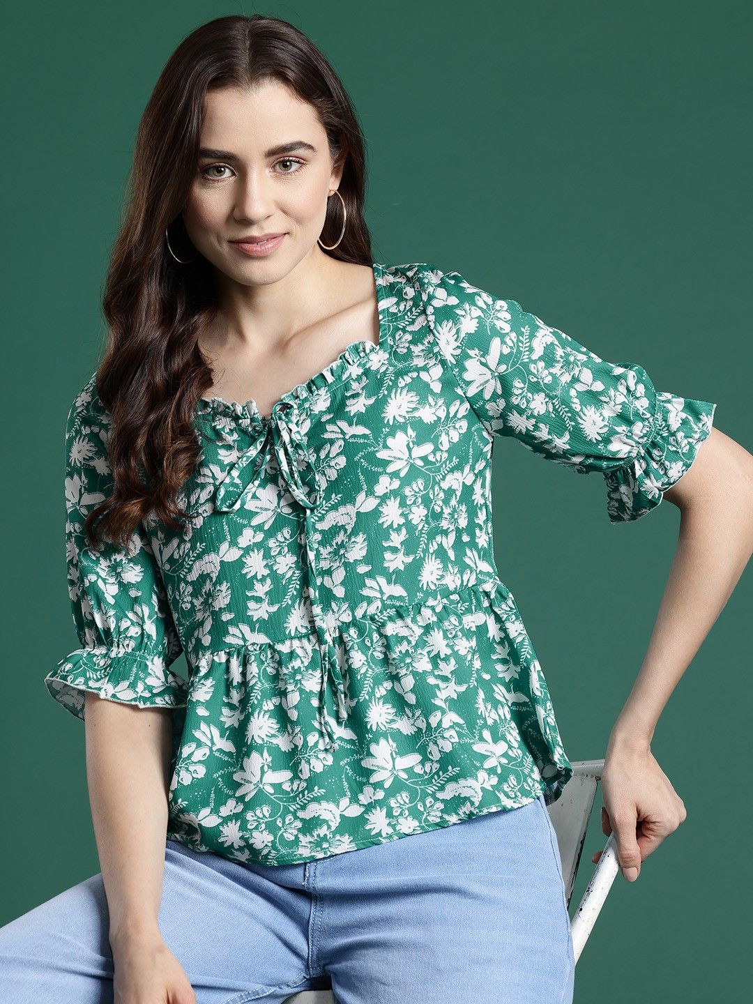 

DressBerry Floral Print Tie-Up Neck A-line Top, Green