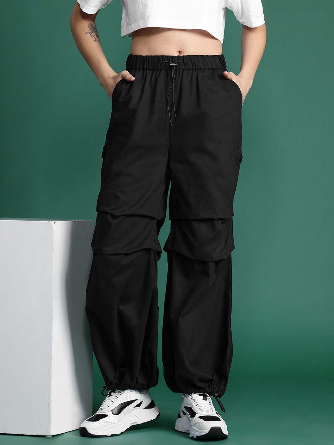 

DressBerry Women Cotton Cargos Trousers, Black