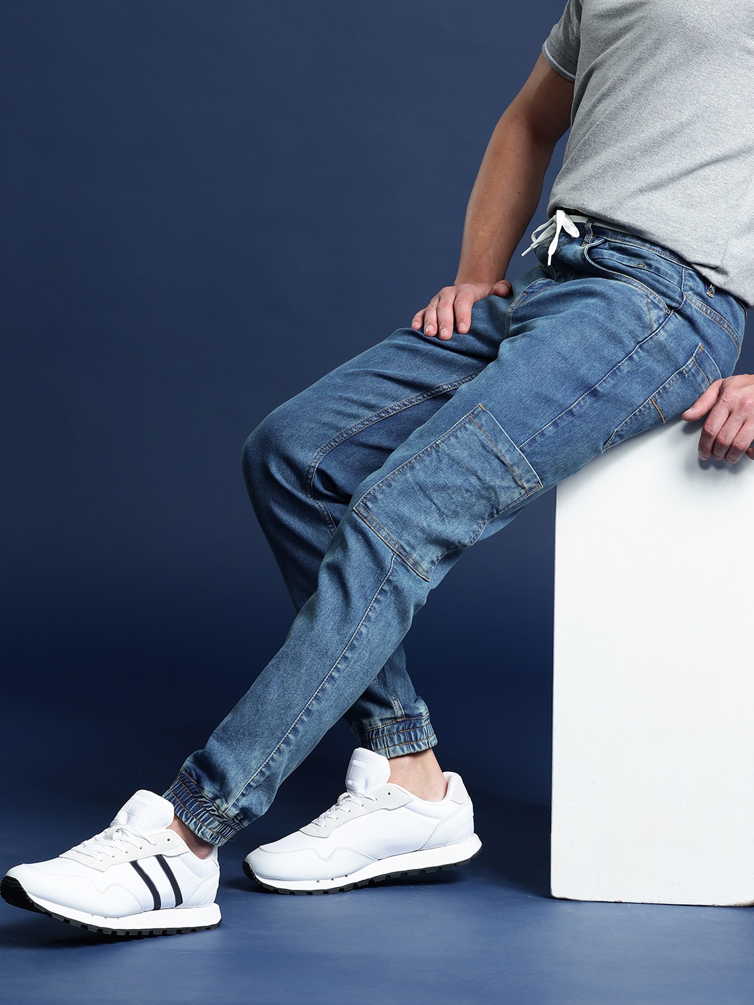 

Mast & Harbour Men Stretchable Jogger Jeans, Blue