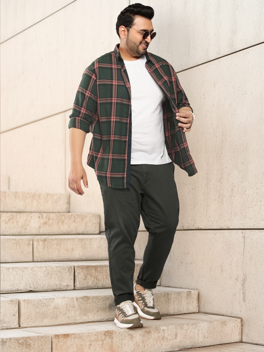 

Sztori Men Plus Size Pure Cotton Checked Casual Shirt, Green