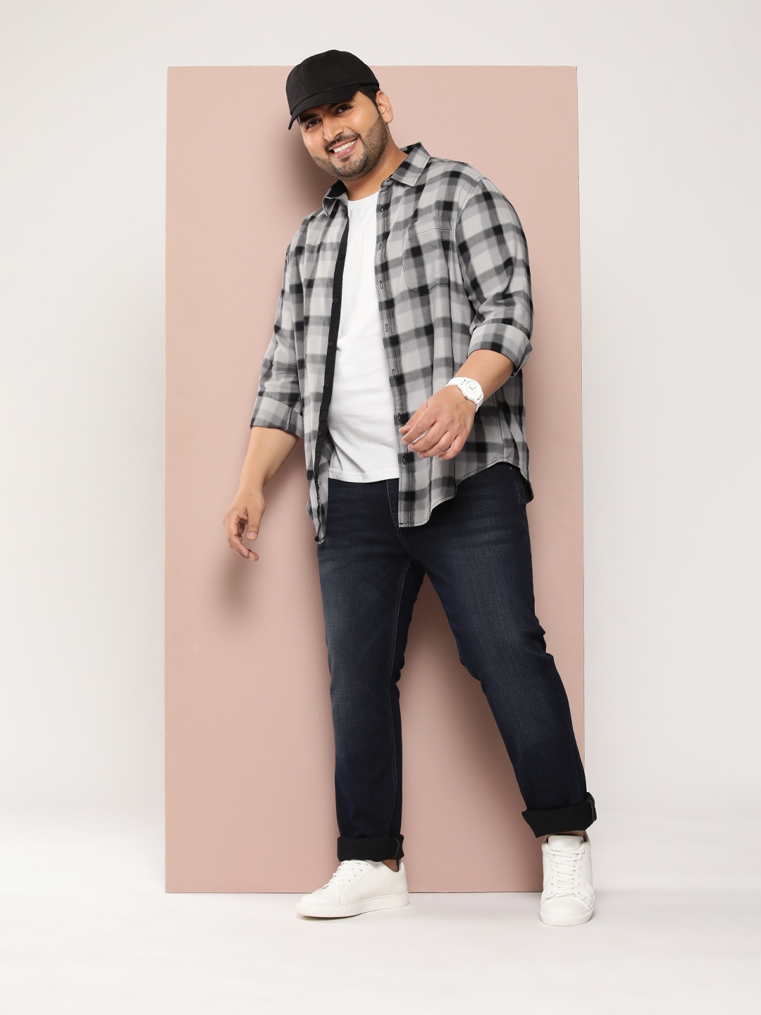 

Sztori Men Plus Size Pure Cotton Checked Casual Shirt, Grey
