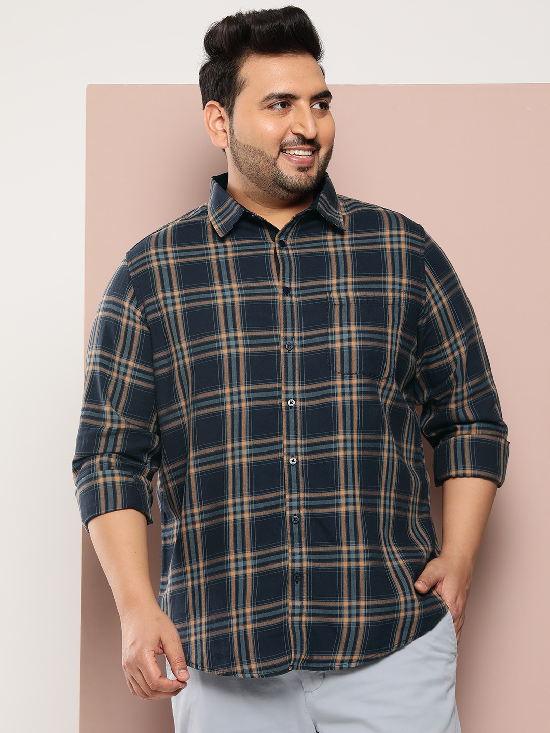 

Sztori Men Plus Size Pure Cotton Checked Casual Shirt, Navy blue