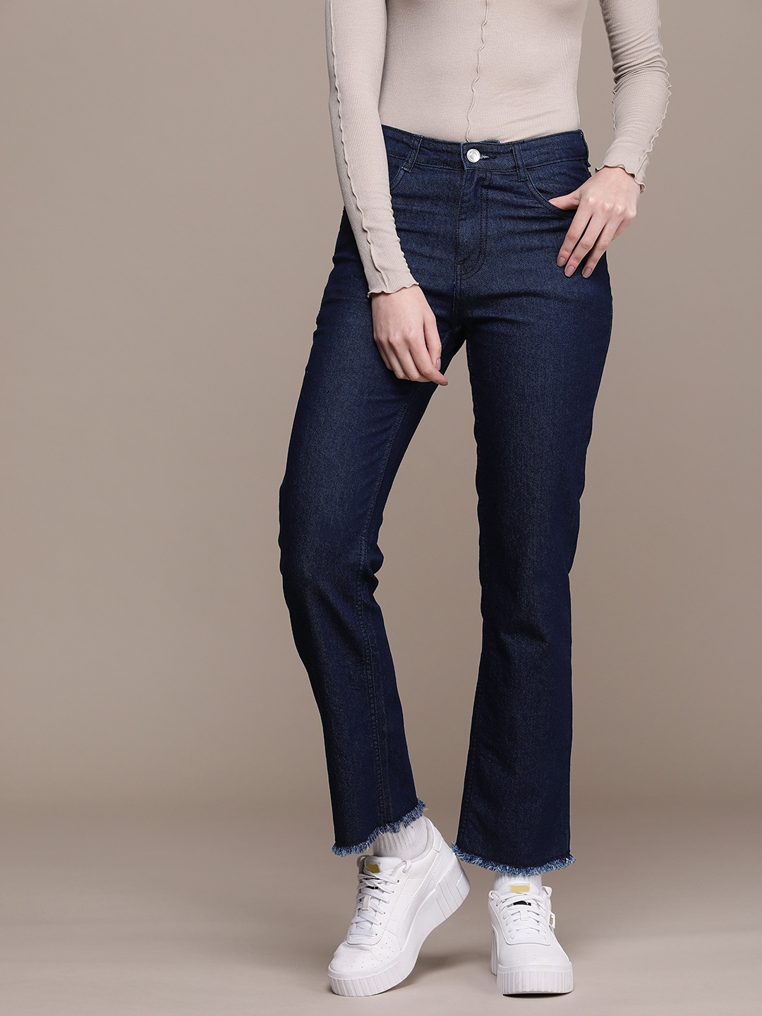 

The Roadster Lifestyle Co. Women Straight Fit Stretchable Jeans, Navy blue