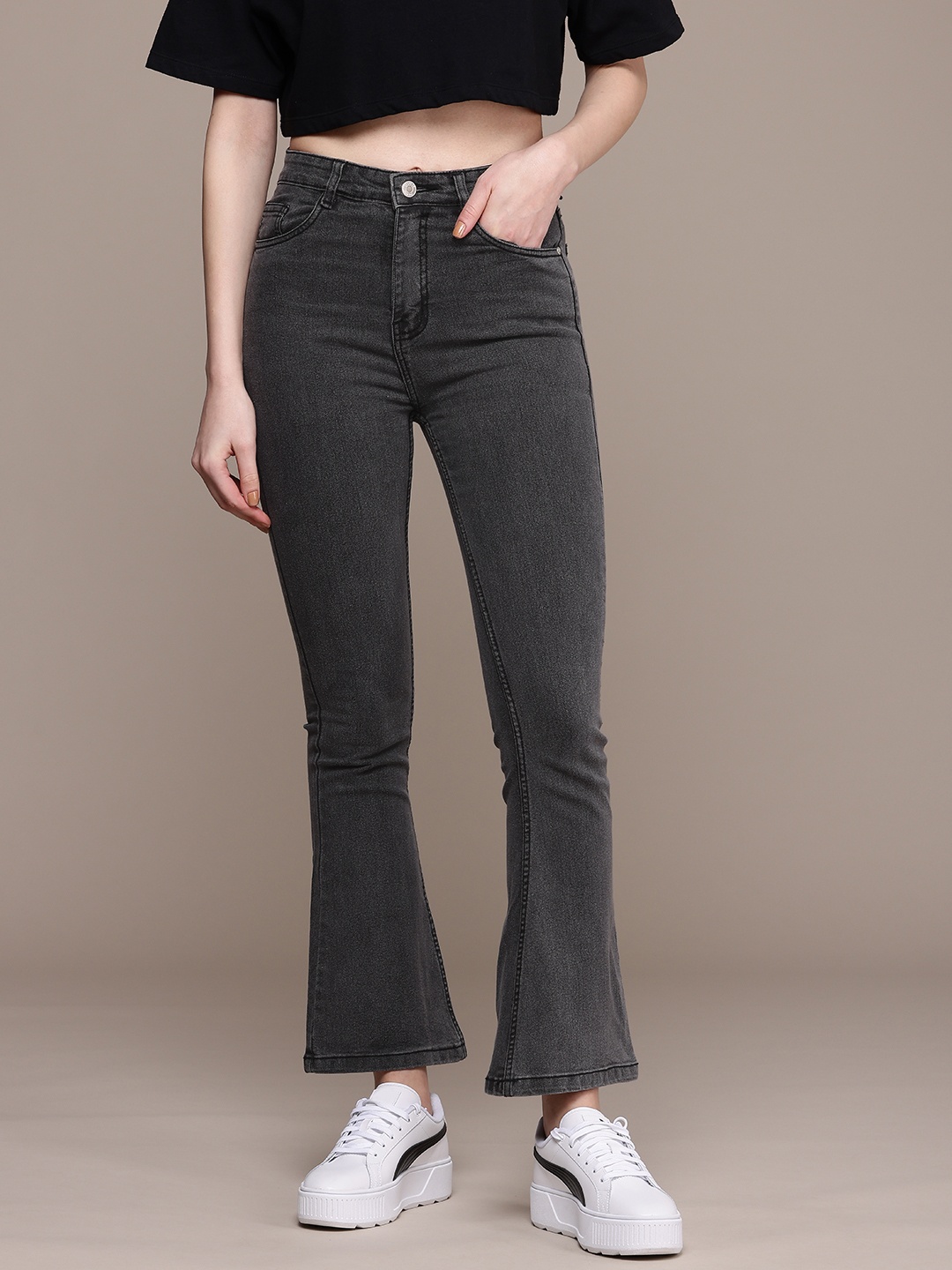 

The Roadster Life Co. Women Bootcut Light Fade Stretchable Jeans, Grey