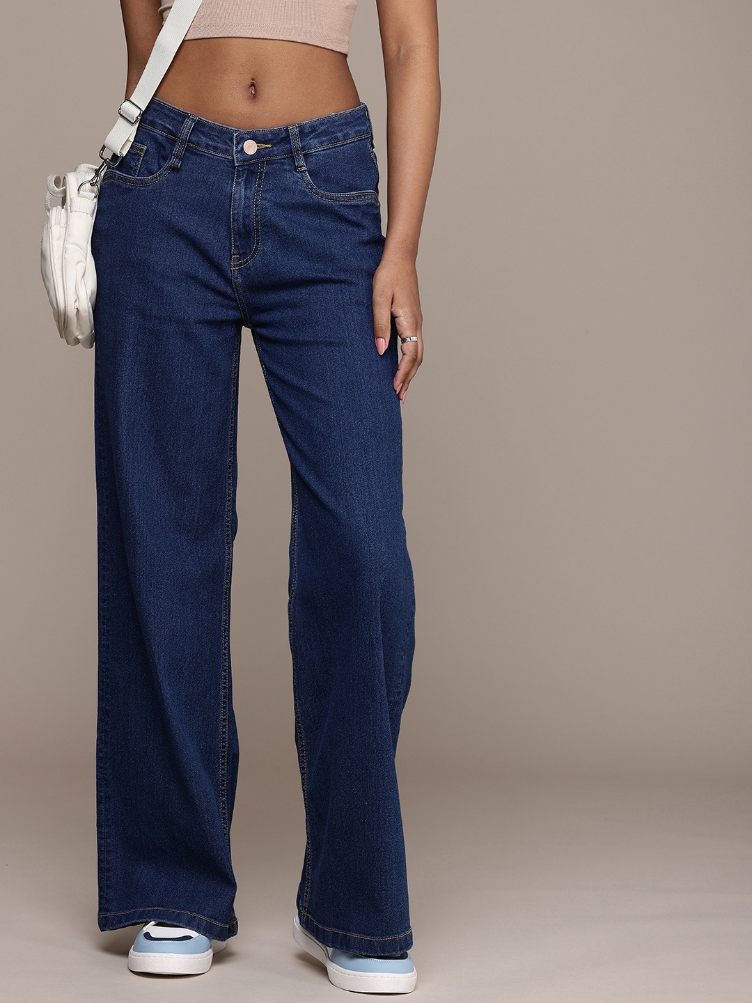 

The Roadster Life Co. Women Wide Leg Stretchable Jeans, Blue