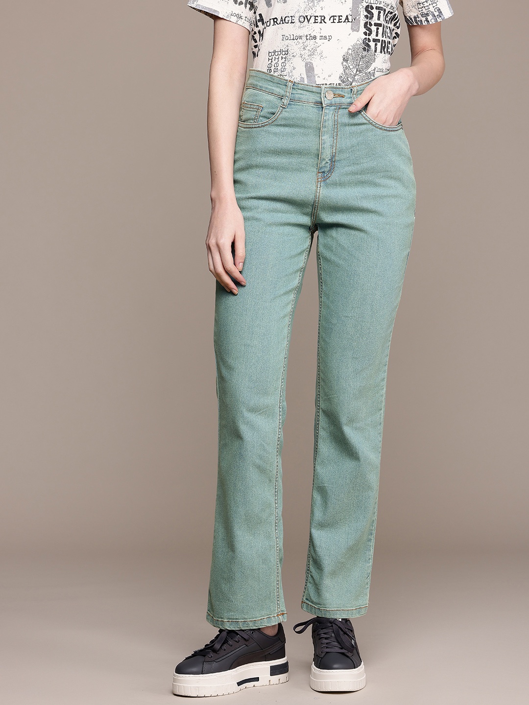 

The Roadster Life Co. Women Washed Heavy Fade Stretchable Jeans, Blue
