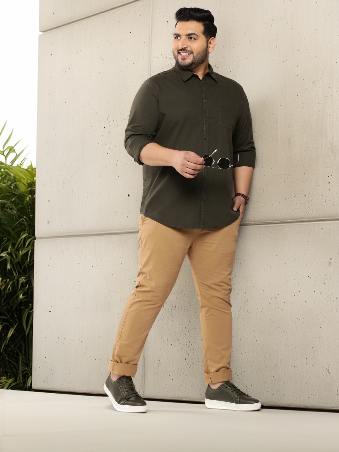 

Sztori Plus Size Solid Cotton Casual Shirt, Olive