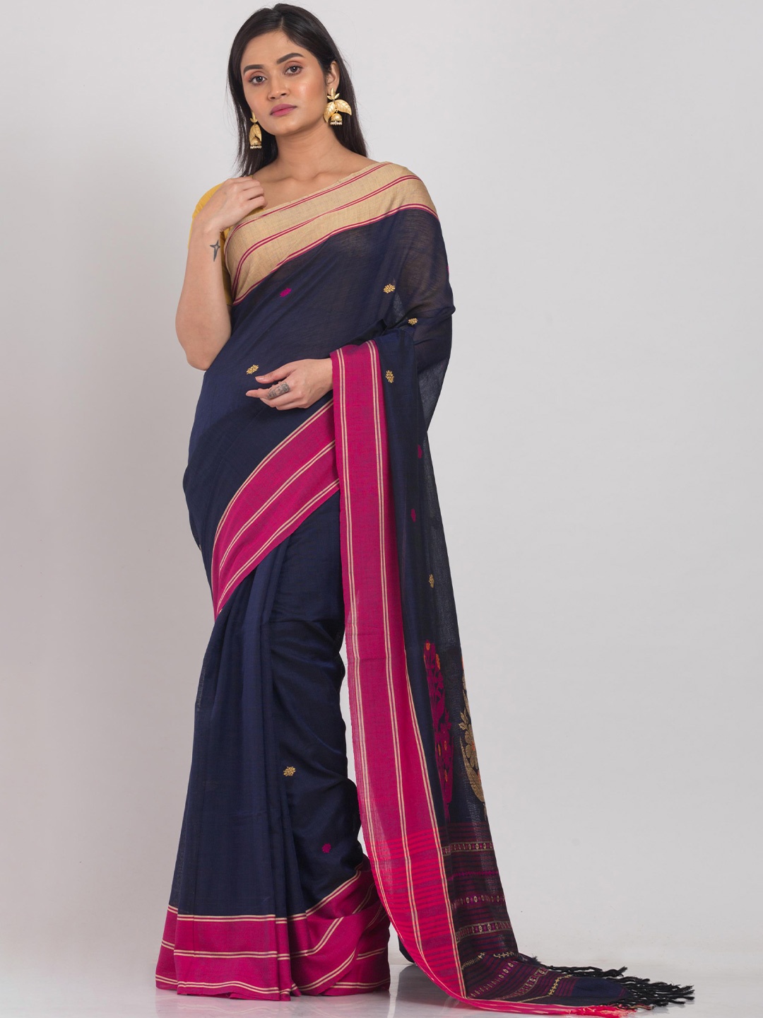 

Angoshobha Woven Design Printed Pure Cotton Jamdani Saree, Blue