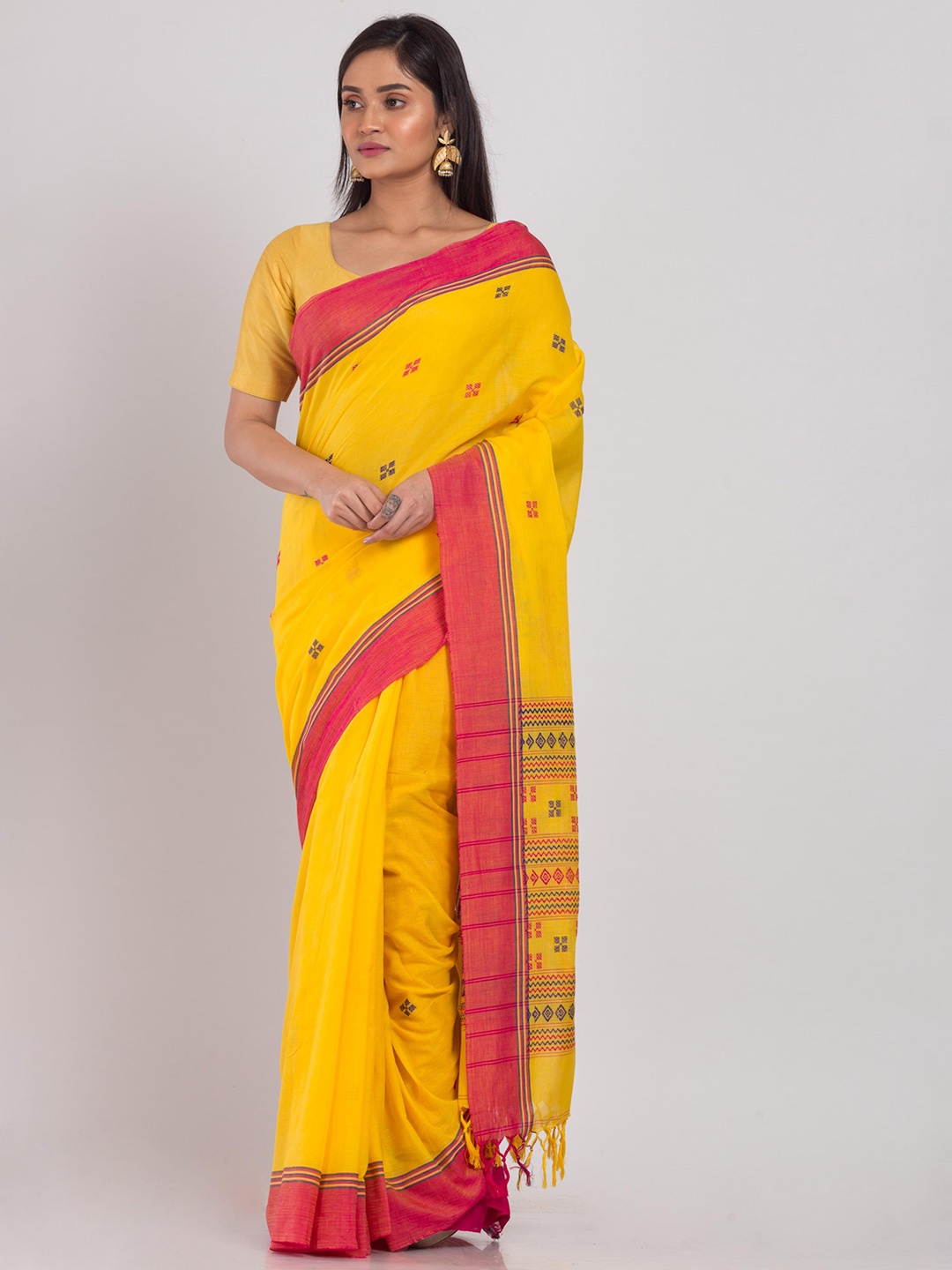 

Angoshobha Ethnic Motifs Woven Design Pure Cotton Saree, Yellow